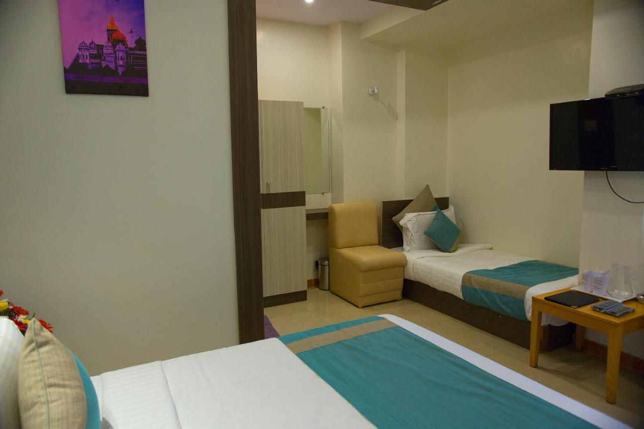 ไอศวรรย์ เลอ รอยัล Hotel ไมซอร์ ภายนอก รูปภาพ
